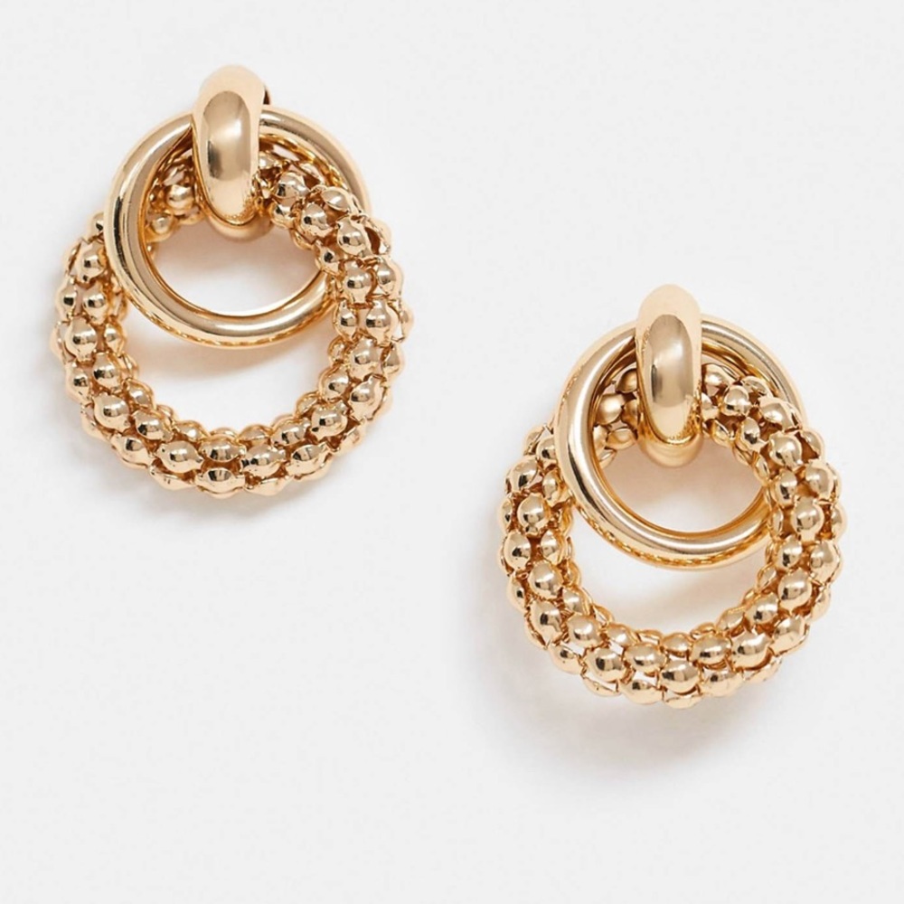 ✨NWT ASOS DESIGN EARRINGS WITH TEXTURED LINK DESIGN✨